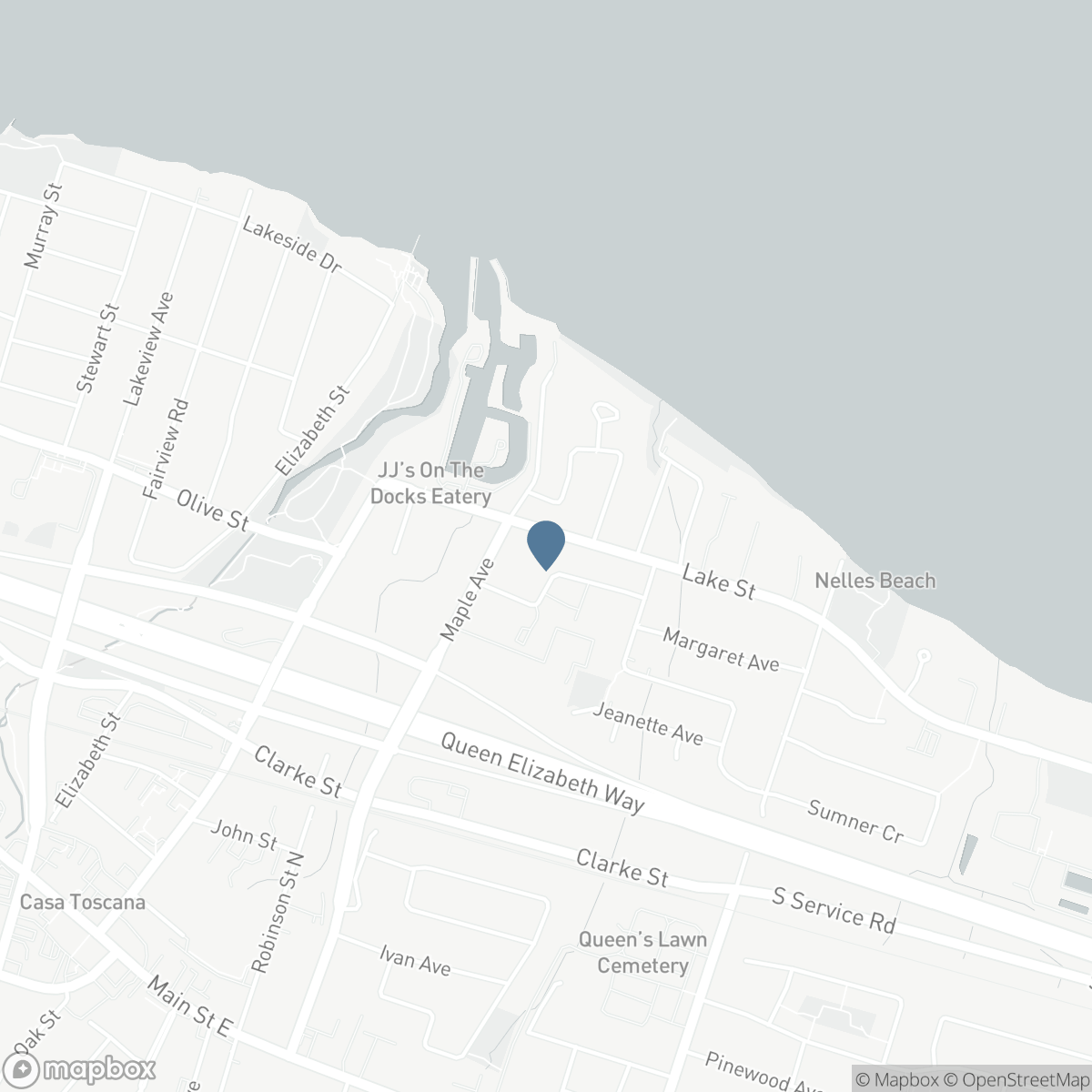 28 LAKE STREET, Grimsby, Ontario L3M 2G7